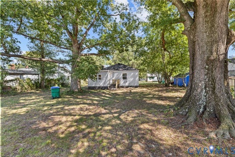 Tiny photo for 606 Effingham Drive, Richmond, VA 23224 (MLS # 2625581)
