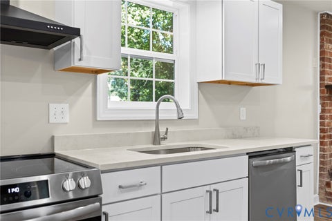 Tiny photo for 606 Effingham Drive, Richmond, VA 23224 (MLS # 2625581)