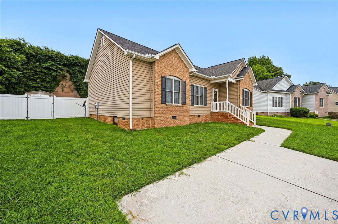 3906 Shenandoah Circle
