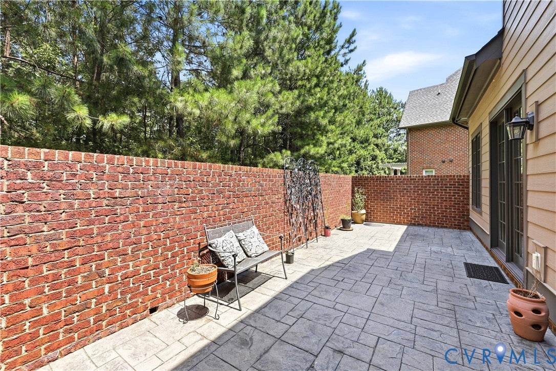 2384 Bel Crest Circle