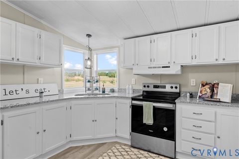 Tiny photo for 4621 Meherrin Road, Meherrin, VA 23954 (MLS # 2602257)