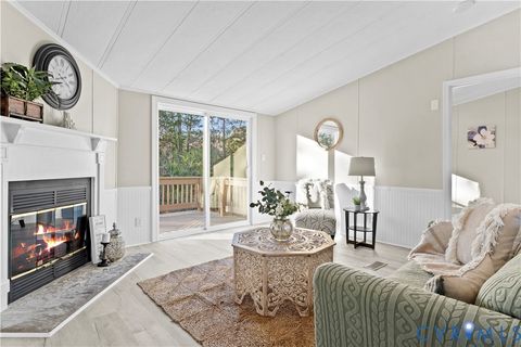 Tiny photo for 4621 Meherrin Road, Meherrin, VA 23954 (MLS # 2602257)