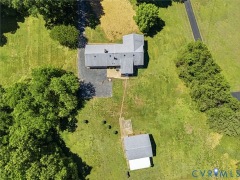 Photo of 1116 Warwick Park Road, Henrico, VA 23231 (MLS # 2611956)