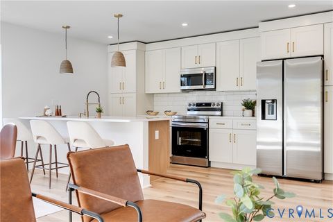 Tiny photo for 606 Cheatwood Avenue, Richmond, VA 23222 (MLS # 2530197)