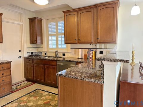 Tiny photo for 3410 Monument Avenue #U204, Richmond, VA 23221 (MLS # 2527296)