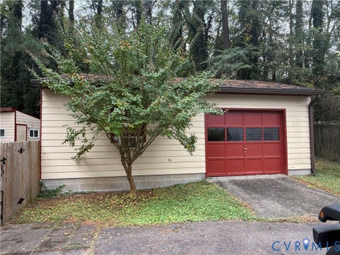 Tiny photo for 237 Spring Drive, Colonial Heights, VA 23834 (MLS # 2628716)