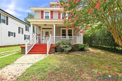 Photo of 237 Lee Avenue, Colonial Heights, VA 23834 (MLS # 2620494)