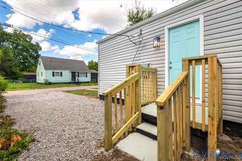 Tiny photo for 916 Cameron Street, Petersburg, VA 23803 (MLS # 2625721)