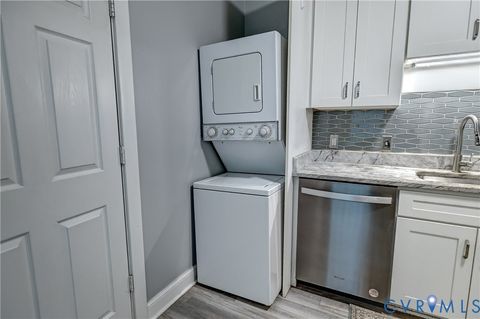 Tiny photo for 808 China Street, Richmond, VA 23220 (MLS # 2532050)