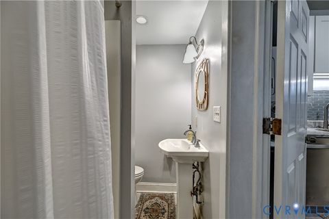 Tiny photo for 808 China Street, Richmond, VA 23220 (MLS # 2532050)