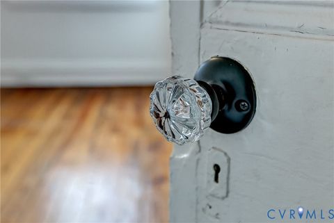 Tiny photo for 808 China Street, Richmond, VA 23220 (MLS # 2532050)