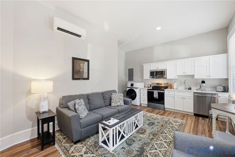 Tiny photo for 18 W Franklin Street, Richmond, VA 23220 (MLS # 2603466)