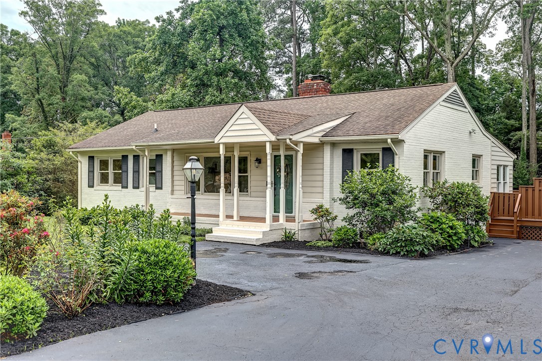 8309 Lansdowne Road