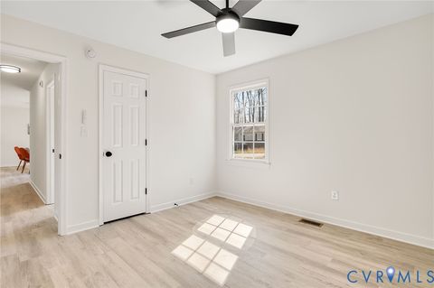 Tiny photo for 3311 Jacobs Avenue, Hopewell, VA 23860 (MLS # 2604144)
