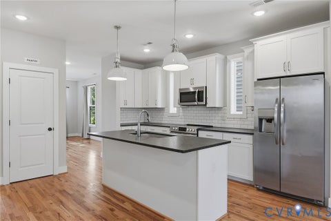 Tiny photo for 1016 N 32nd Street, Richmond, VA 23223 (MLS # 2625241)