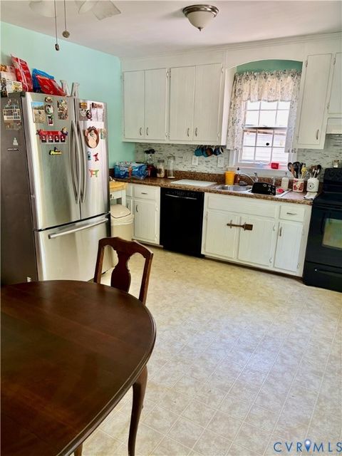 Tiny photo for 3102 Duck River Court, Chesterfield, VA 23112 (MLS # 2610415)