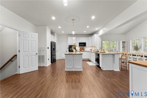 Tiny photo for 18015 Jackson Drive, Bowling Green, VA 22427 (MLS # 2629398)
