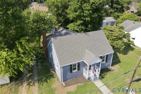 Tiny photo for 402 Stuart Avenue, Colonial Heights, VA 23834 (MLS # 2623540)