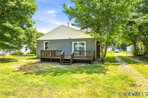 Tiny photo for 402 Stuart Avenue, Colonial Heights, VA 23834 (MLS # 2623540)