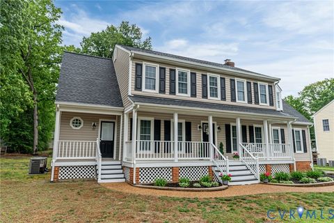 Photo of 7450 Lake Terrell Drive, Hanover, VA 23111 (MLS # 2612203)
