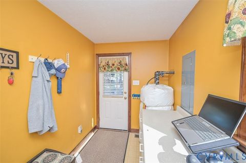Tiny photo for 7912 Quinton Court, Quinton, VA 23141 (MLS # 2527677)