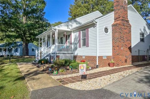Tiny photo for 7912 Quinton Court, Quinton, VA 23141 (MLS # 2527677)