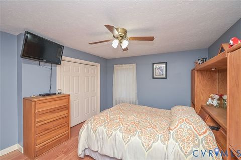 Tiny photo for 7912 Quinton Court, Quinton, VA 23141 (MLS # 2527677)