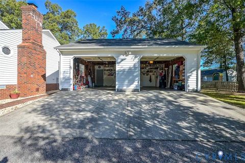 Tiny photo for 7912 Quinton Court, Quinton, VA 23141 (MLS # 2527677)