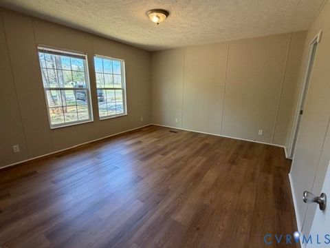 Tiny photo for 319 Ivy Road, Howardsville, VA 24562 (MLS # 2608329)