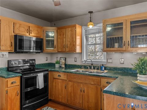 Tiny photo for 11718 Corte Castle Road, Chesterfield, VA 23838 (MLS # 2532991)