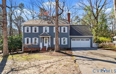 Photo of 5604 Fiddlers Ridge Lane, Midlothian, VA 23112 (MLS # 2604337)