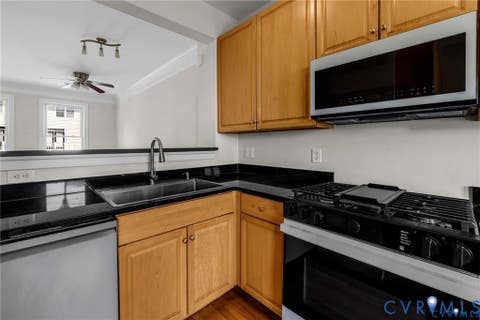 Tiny photo for 733 S Pine Street, Richmond, VA 23220 (MLS # 2621588)