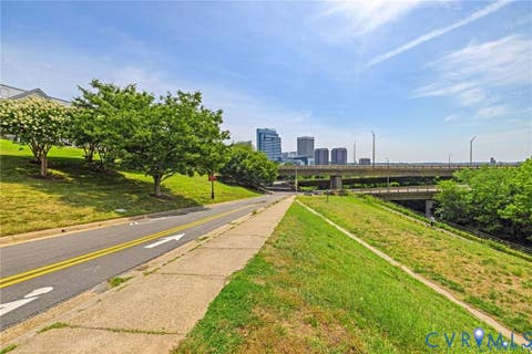 Tiny photo for 733 S Pine Street, Richmond, VA 23220 (MLS # 2621588)