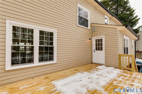 Tiny photo for 7112 Harbourside Court, Midlothian, VA 23112 (MLS # 2602773)