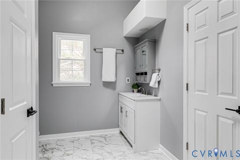 Tiny photo for 7112 Harbourside Court, Midlothian, VA 23112 (MLS # 2602773)