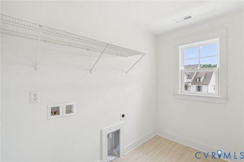 Tiny photo for 4013 Robins Ridge Drive, Moseley, VA 23120 (MLS # 2617484)