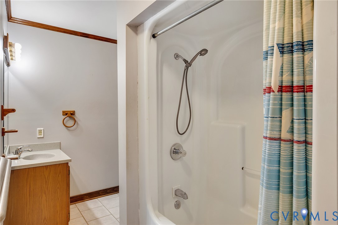 Ashland, Virginia 23005, United States, 3 Bedrooms Bedrooms, ,2 BathroomsBathrooms,Residential,Pending,204151