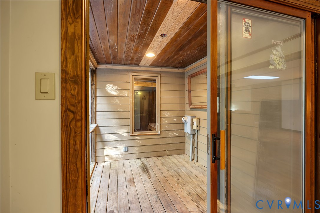 Ashland, Virginia 23005, United States, 3 Bedrooms Bedrooms, ,2 BathroomsBathrooms,Residential,Pending,204151