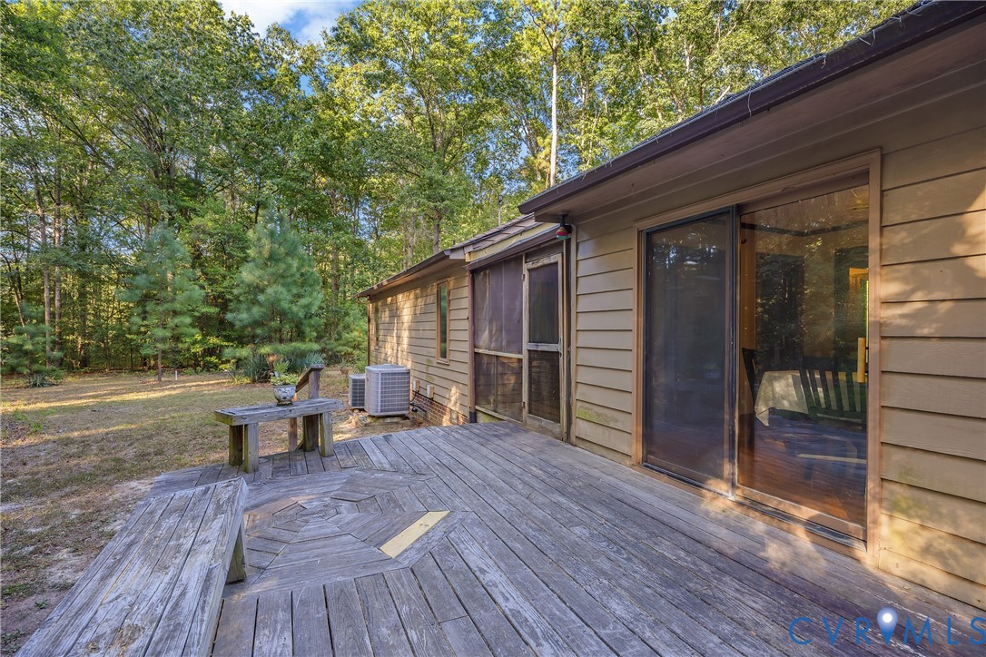 Ashland, Virginia 23005, United States, 3 Bedrooms Bedrooms, ,2 BathroomsBathrooms,Residential,Pending,204151