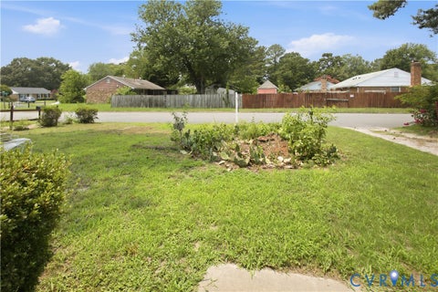 Tiny photo for 335 E Jerald Street, Highland Springs, VA 23075 (MLS # 2618688)