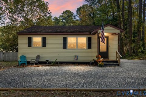 Photo of 8834 Diascund Road, Lanexa, VA 23089 (MLS # 2529872) Photo of 8834 Diascund Road, Lanexa, VA 23089 (MLS # 2529872)