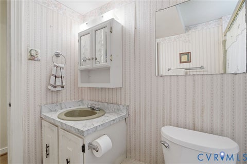 Tiny photo for 4101 New Kent Highway, Quinton, VA 23141 (MLS # 2618304)