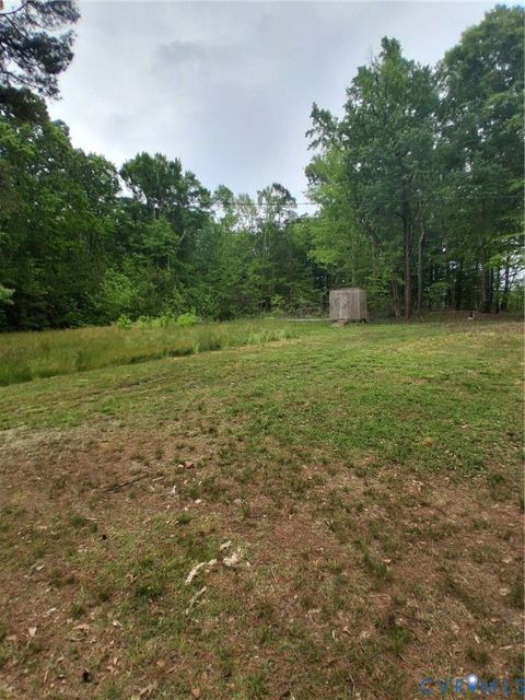 Tiny photo for 406 Hamburg Road, Haywood, VA 23138 (MLS # 2611517)
