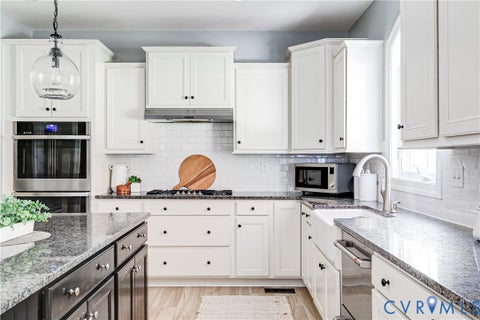 Tiny photo for 14806 Creekbrook Place, Midlothian, VA 23113 (MLS # 2623588)