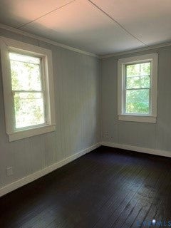 Tiny photo for 662 Wise Avenue, Petersburg, VA 23803 (MLS # 2624051)