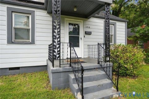 Tiny photo for 1416 Custer Street, Petersburg, VA 23803 (MLS # 2624565)