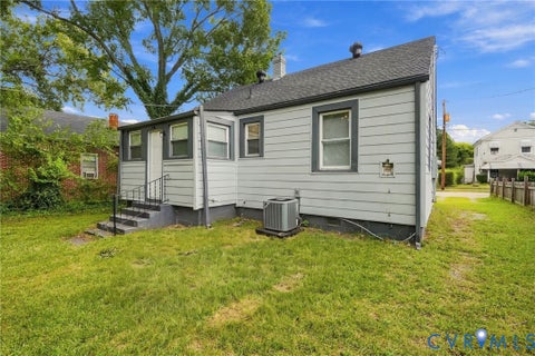 Tiny photo for 1416 Custer Street, Petersburg, VA 23803 (MLS # 2624565)
