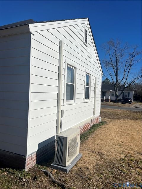 Tiny photo for 610 Queen Anne Drive, Richmond, VA 23224 (MLS # 2602760)