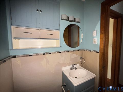 Tiny photo for 319 Shoreline Drive, Hampton, VA 23669 (MLS # 2605215)