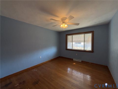 Tiny photo for 319 Shoreline Drive, Hampton, VA 23669 (MLS # 2605215)